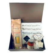 Traditional Italian Pasta Lovers & Sauce Gift Box Set