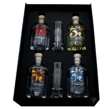 Mostrar detalles de Conjunto de regalo Premium de Tsikoudia Cretense - 4x200 ml, 35N, Vasos Grabados Imagen de Conjunto de regalo Premium de Tsikoudia Cretense - 4x200 ml, 35N, Vasos Grabados