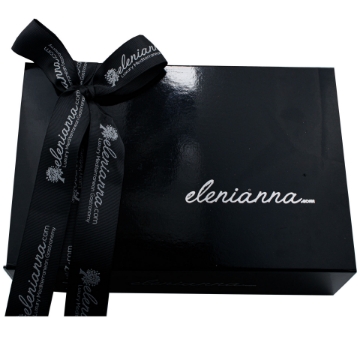 Mostrar detalles de Conjunto de regalo Premium de Tsikoudia Cretense - 4x200 ml, 35N, Vasos Grabados Imagen de Conjunto de regalo Premium de Tsikoudia Cretense - 4x200 ml, 35N, Vasos Grabados